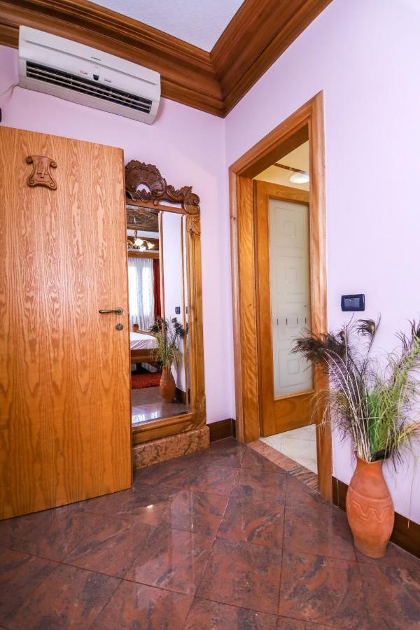 Brilant Antik Center Hotel Tiranë Eksteriør bilde