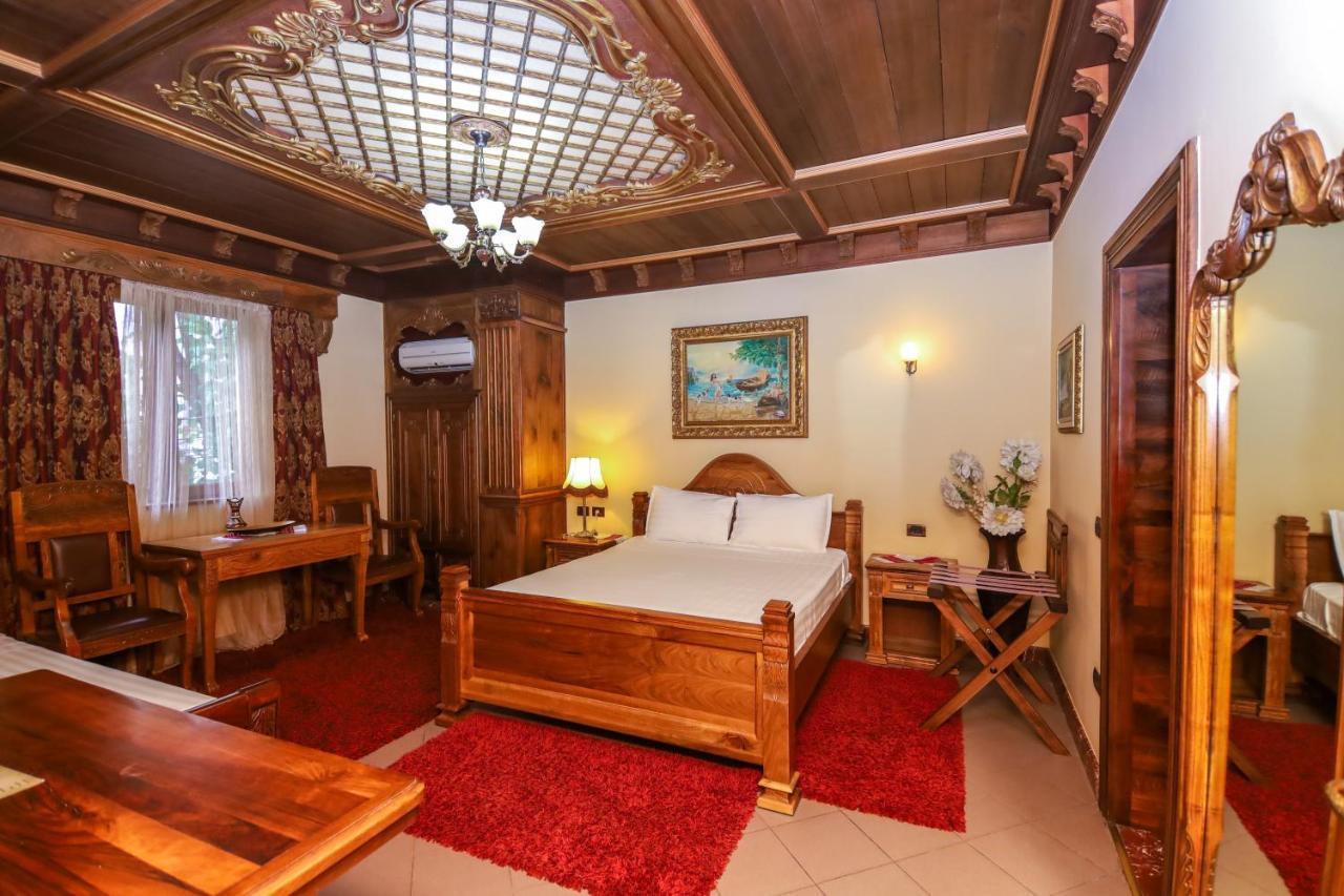 Brilant Antik Center Hotel Tiranë Eksteriør bilde
