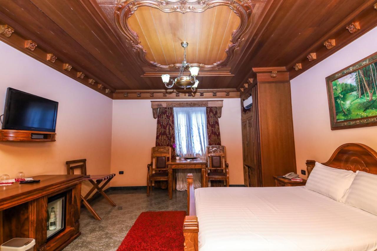 Brilant Antik Center Hotel Tiranë Eksteriør bilde