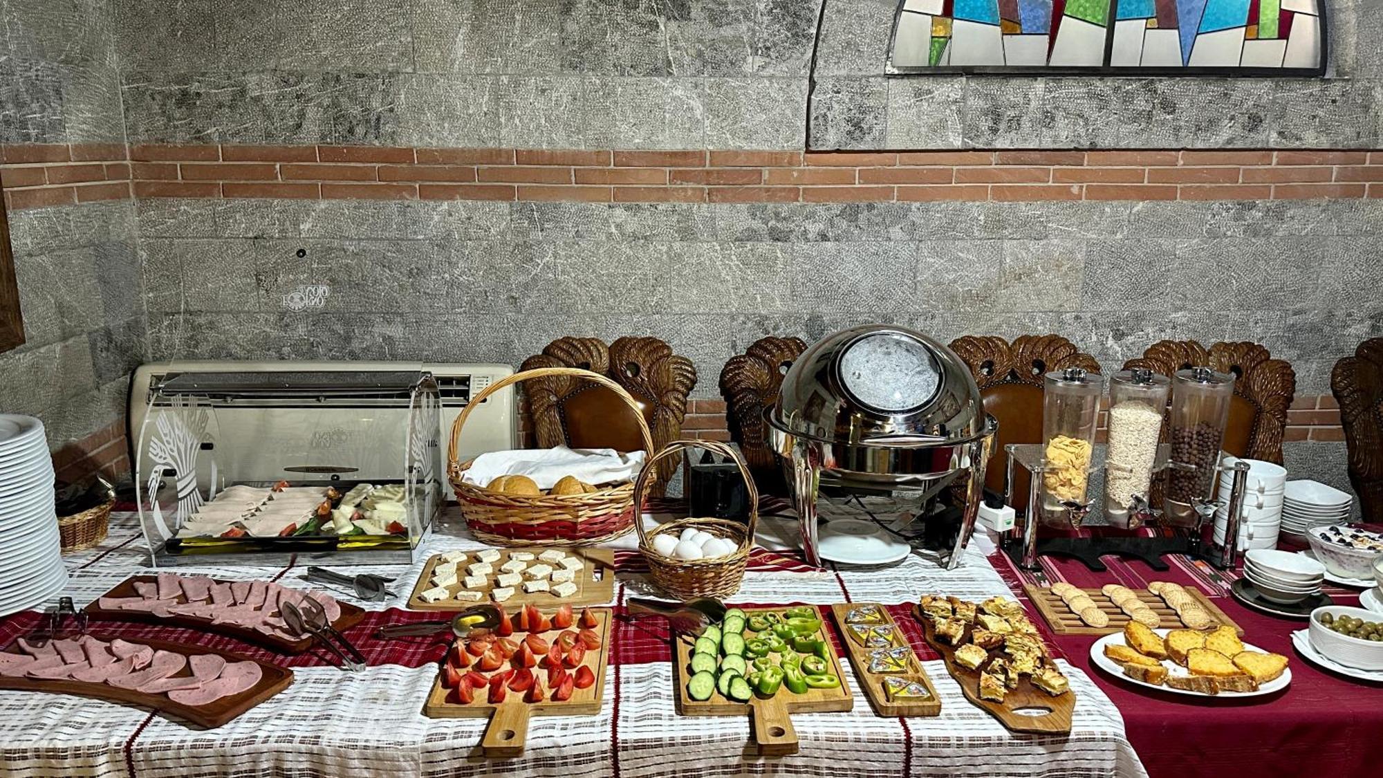 Brilant Antik Center Hotel Tiranë Eksteriør bilde